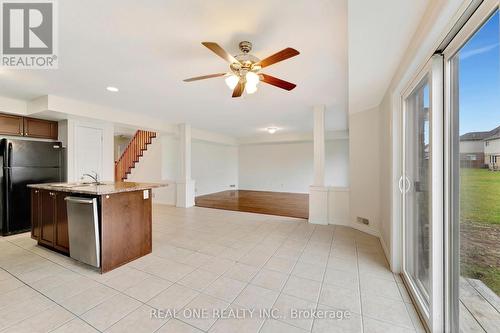 A - 104 Norma Crescent, Guelph, ON - Indoor Photo Showing Kitchen