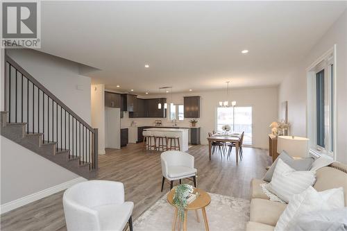 30 Noah Court, Sudbury, ON - Indoor Photo Showing Living Room