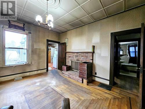 177 Pleasant Street, Truro, NS - Indoor Photo Showing Other Room With Fireplace