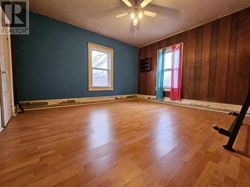 177 Pleasant Street, Truro, NS - Indoor Photo Showing Other Room