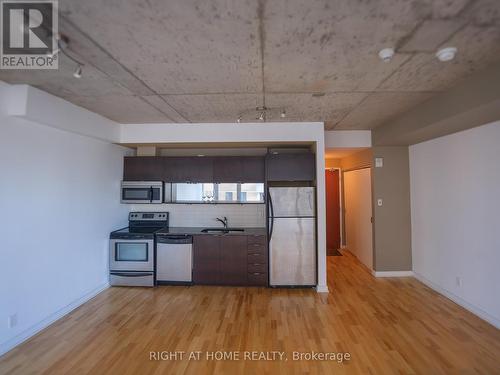 615 - 324 Laurier Avenue W, Ottawa, ON - Indoor Photo Showing Kitchen