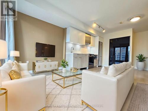 1428 - 251 Jarvis Street, Toronto, ON - Indoor Photo Showing Living Room