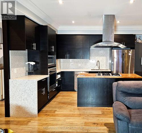 B - 788 - B Midland Avenue, Toronto, ON - Indoor Photo Showing Kitchen With Upgraded Kitchen