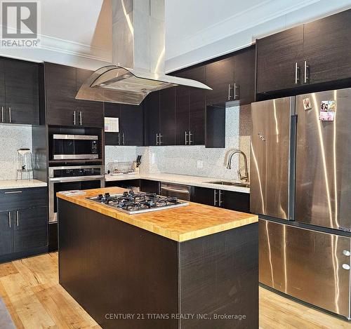 B - 788 - B Midland Avenue, Toronto, ON - Indoor Photo Showing Kitchen With Upgraded Kitchen