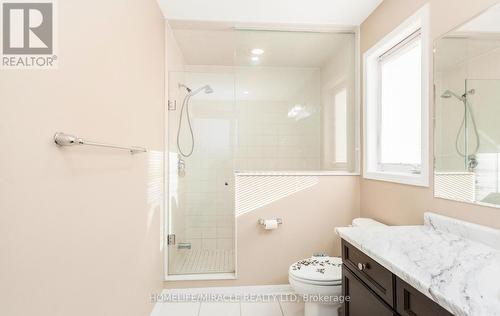 35 Killick Road, Brampton, ON - Indoor Photo Showing Bathroom