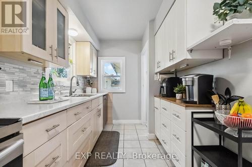 1010 Heather Street, Woodstock, ON - Indoor Photo Showing Kitchen