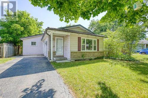 56 Helene Crescent, Waterloo, ON - Outdoor