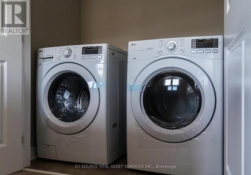 193 Kimpton Drive, Ottawa, ON - Indoor Photo Showing Laundry Room