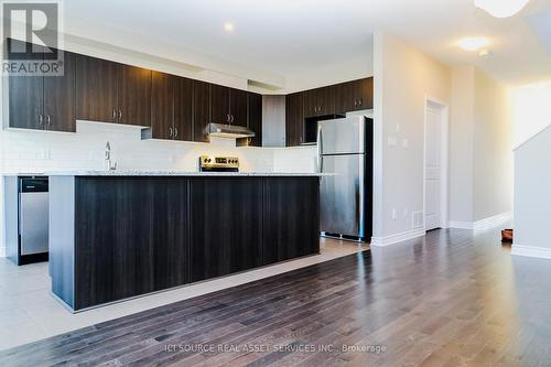 193 Kimpton Drive, Ottawa, ON - Indoor Photo Showing Kitchen