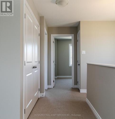 193 Kimpton Drive, Ottawa, ON - Indoor Photo Showing Other Room