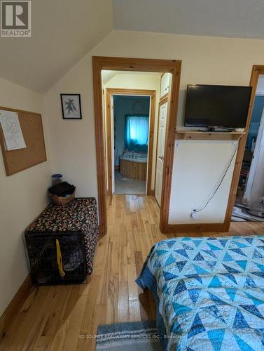 752 Stauffer Street, Huron-Kinloss, ON - Indoor Photo Showing Bedroom