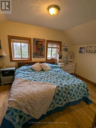 752 Stauffer Street, Huron-Kinloss, ON - Indoor Photo Showing Bedroom