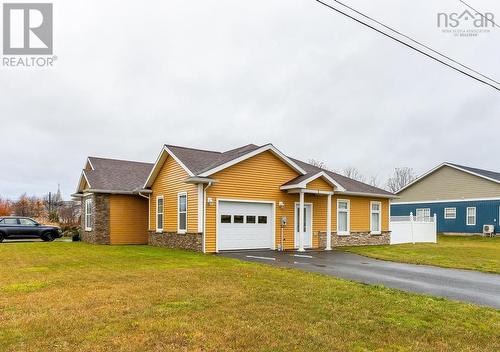 1 Mackinnon Court, Kentville, NS - Outdoor With Facade