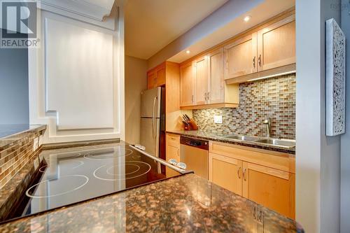 317 45 Vimy Avenue, Halifax, NS - Indoor Photo Showing Kitchen With Double Sink