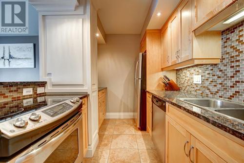 317 45 Vimy Avenue, Halifax, NS - Indoor Photo Showing Kitchen With Double Sink