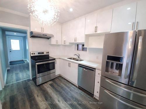 418 Margueretta St, Toronto, ON - Indoor Photo Showing Kitchen With Double Sink With Upgraded Kitchen