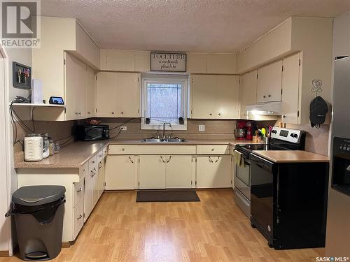 10 Acres Se Of Meadow Lake, Meadow Lake Rm No.588, SK - Indoor Photo Showing Kitchen With Double Sink