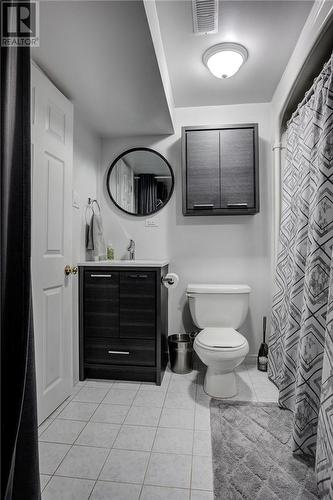 3048 Algonquin Road, Greater Sudbury, ON - Indoor Photo Showing Bathroom