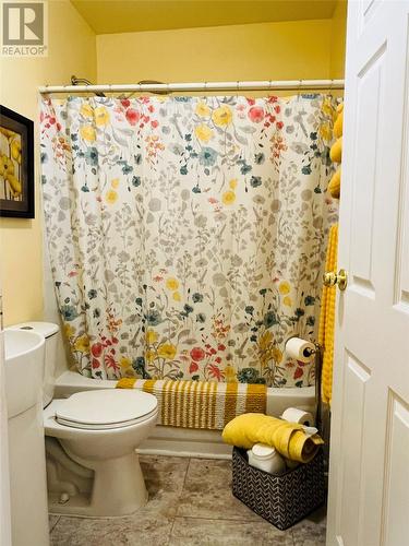 134 Mundy Pond Road, St. John'S, NL - Indoor Photo Showing Bathroom