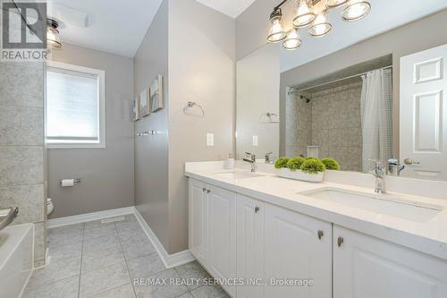 24 Lightheart Drive, Caledon, ON - Indoor Photo Showing Bathroom