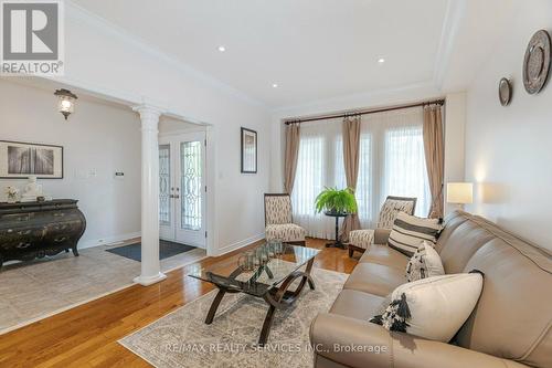 24 Lightheart Drive, Caledon, ON - Indoor Photo Showing Living Room