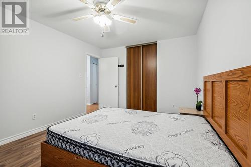 124 - 70 Cass Avenue, Toronto, ON - Indoor Photo Showing Bedroom