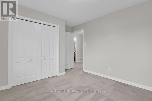 32 Rideaucrest Drive, Ottawa, ON - Indoor