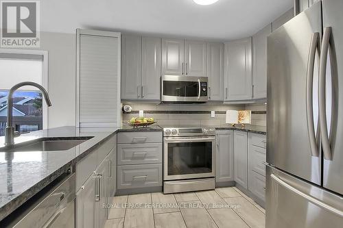 32 Rideaucrest Drive, Ottawa, ON - Indoor Photo Showing Kitchen With Stainless Steel Kitchen With Upgraded Kitchen