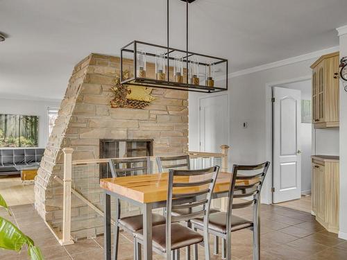 Overall view - 621 Rue Hector-Fabre, Lévis (Desjardins), QC - Indoor Photo Showing Dining Room With Fireplace