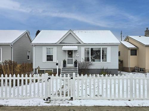 1319 Ford Street, Thunder Bay, ON - Outdoor With Facade