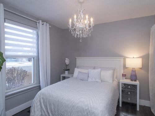 1319 Ford Street, Thunder Bay, ON - Indoor Photo Showing Bedroom