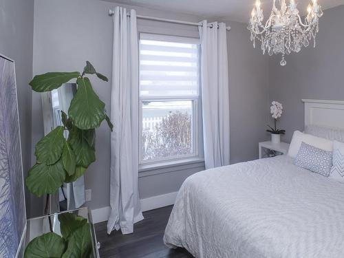 1319 Ford Street, Thunder Bay, ON - Indoor Photo Showing Bedroom