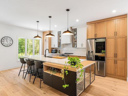 Kitchen - 27 Rue De L'Orée-Des-Bois, Saint-Denis-De-Brompton, QC - Indoor Photo Showing Kitchen With Upgraded Kitchen