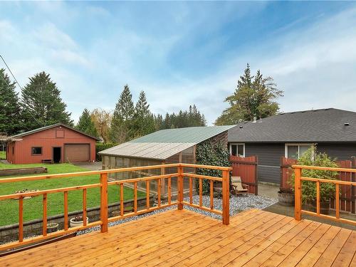 811 Nicholls Rd, Campbell River, BC 