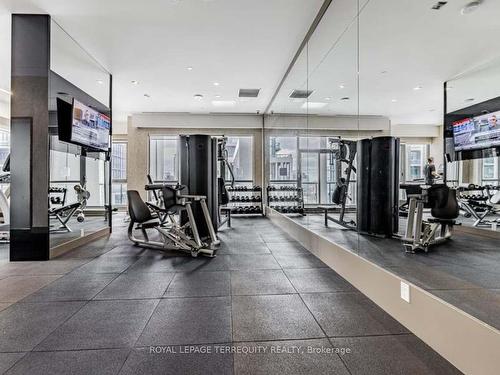 607-15 Zorra St, Toronto, ON - Indoor Photo Showing Gym Room