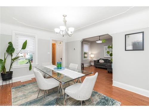 62 East 14Th St, Hamilton, ON - Indoor Photo Showing Dining Room