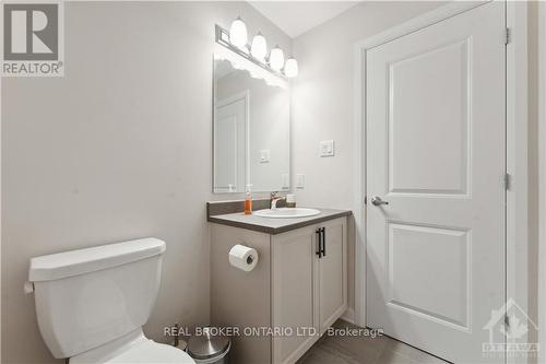 510 Prominence Way, Ottawa, ON - Indoor Photo Showing Bathroom