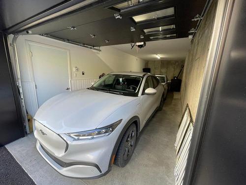 Garage - 3090 Ch. Des Quatre-Bourgeois, Québec (Sainte-Foy/Sillery/Cap-Rouge), QC - Indoor Photo Showing Garage