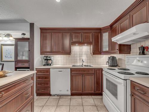 Kitchen - 314-1490 Boul. De L'Entente, Québec (La Cité-Limoilou), QC - Indoor Photo Showing Kitchen With Double Sink