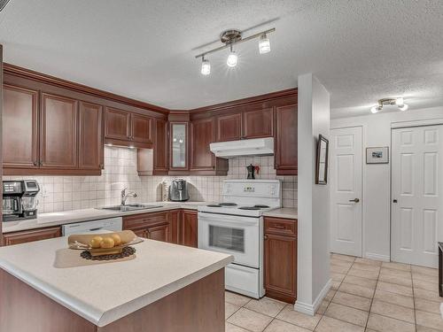 Kitchen - 314-1490 Boul. De L'Entente, Québec (La Cité-Limoilou), QC - Indoor Photo Showing Kitchen