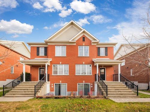 Exterior - 2273 Rue Des Crocus, Longueuil (Le Vieux-Longueuil), QC - Outdoor With Facade