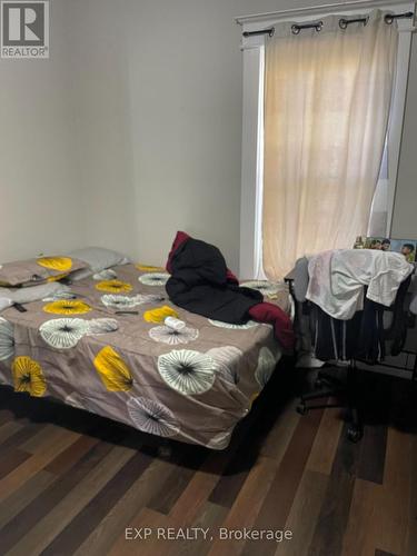 126 Chatham Street, Brantford, ON - Indoor Photo Showing Bedroom