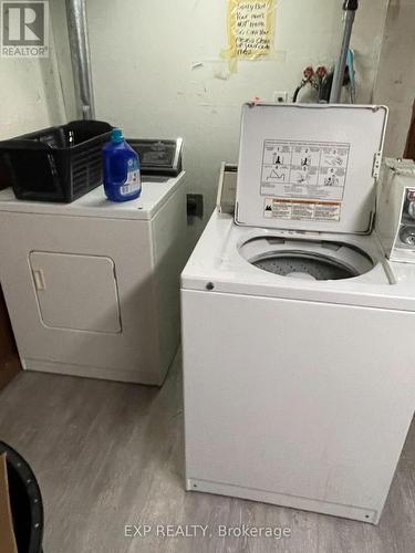 126 Chatham Street, Brantford, ON - Indoor Photo Showing Laundry Room