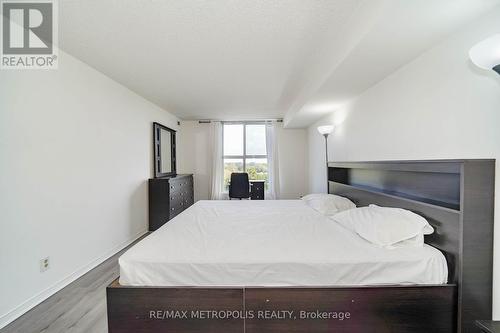 502 - 90 Dale Avenue, Toronto, ON - Indoor Photo Showing Bedroom