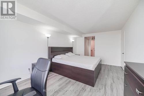 502 - 90 Dale Avenue, Toronto, ON - Indoor Photo Showing Bedroom