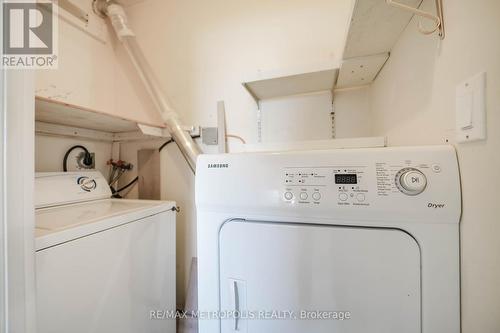 502 - 90 Dale Avenue, Toronto, ON - Indoor Photo Showing Laundry Room