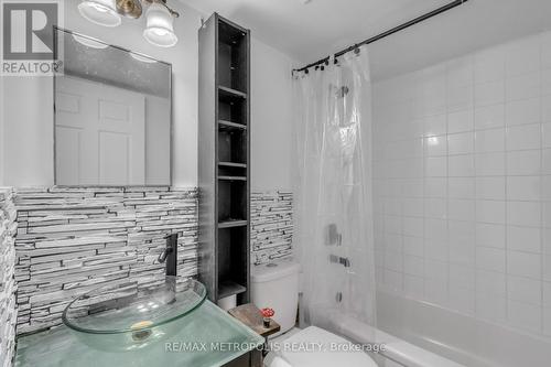 1105 - 99 Blackwell Avenue, Toronto, ON - Indoor Photo Showing Bathroom