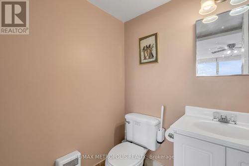 1105 - 99 Blackwell Avenue, Toronto, ON - Indoor Photo Showing Bathroom