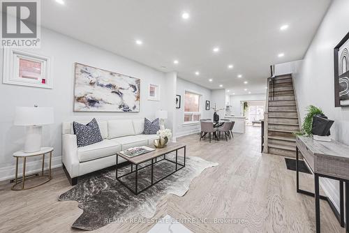 555 Milverton Boulevard, Toronto, ON - Indoor Photo Showing Living Room