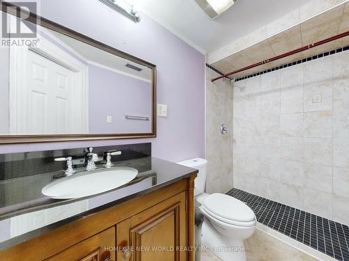 32 Arco Circle, Vaughan, ON - Indoor Photo Showing Bathroom